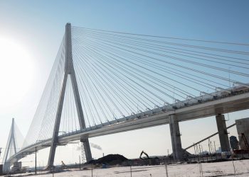 Carney anuncia inauguração de ponte entre Canadá e EUA, apesar de Trump